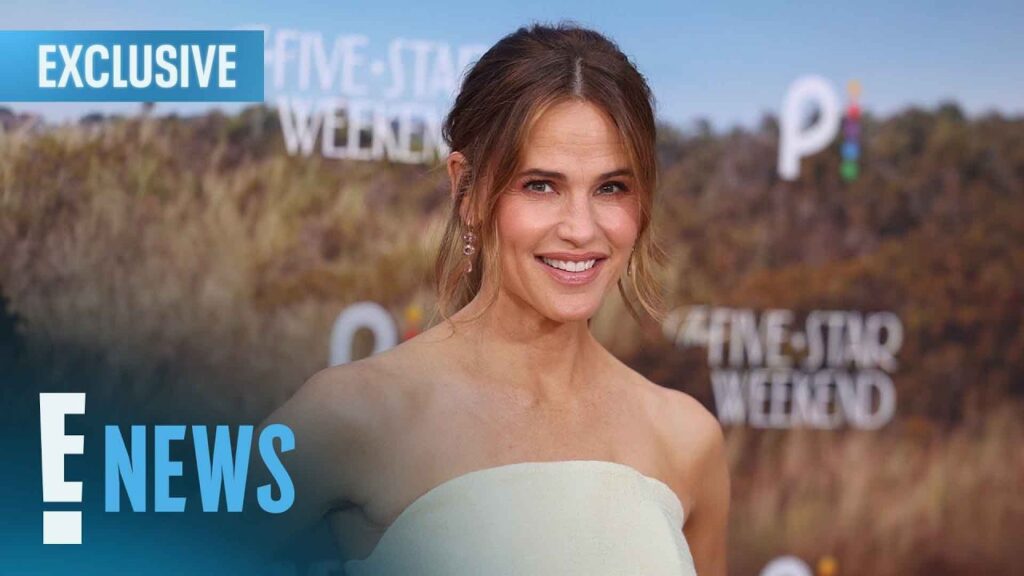 Jennifer Garner Details How 13 Going on 30 Reboot Honors Movie | E! News Jennifer Garner Details How 13 Going on 30 Reboot Honors Movie | E! News