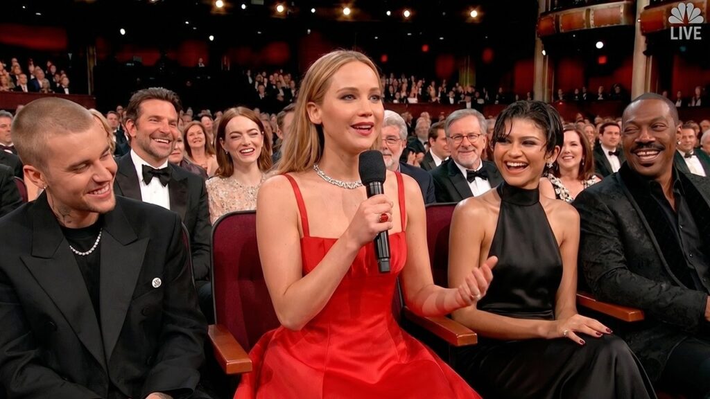 Jennifer Lawrence Letting Her Intrusive Thoughts Win Jennifer Lawrence Letting Her Intrusive Thoughts Win