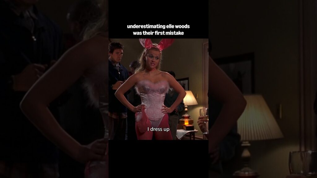 the audacity 😫 #LegallyBlonde #ElleWoods #ReeseWitherspoon #SelmaBlair