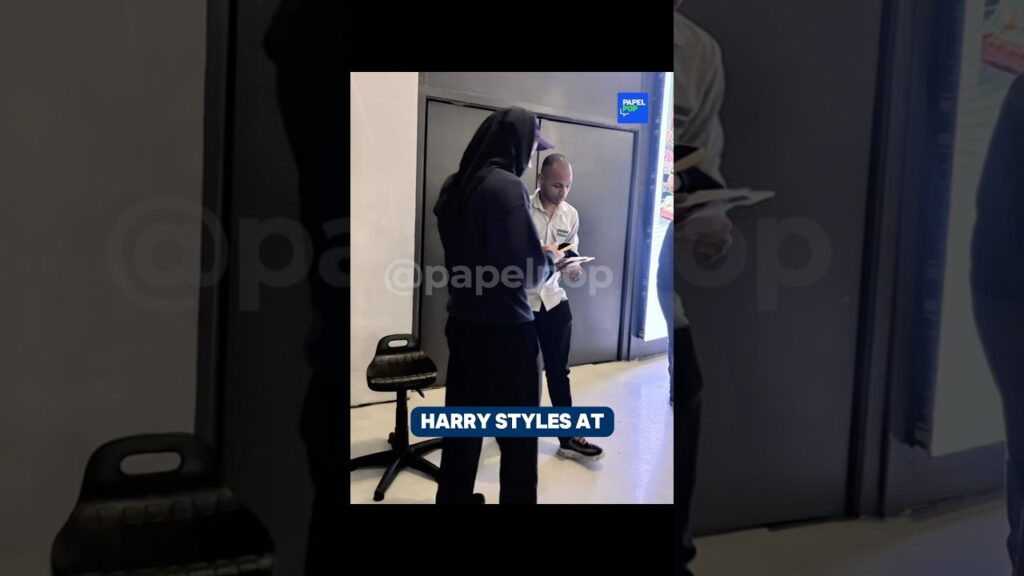 Harry Styles in a CINEMA watching ‘The Invite’ with OLIVIA WILDE