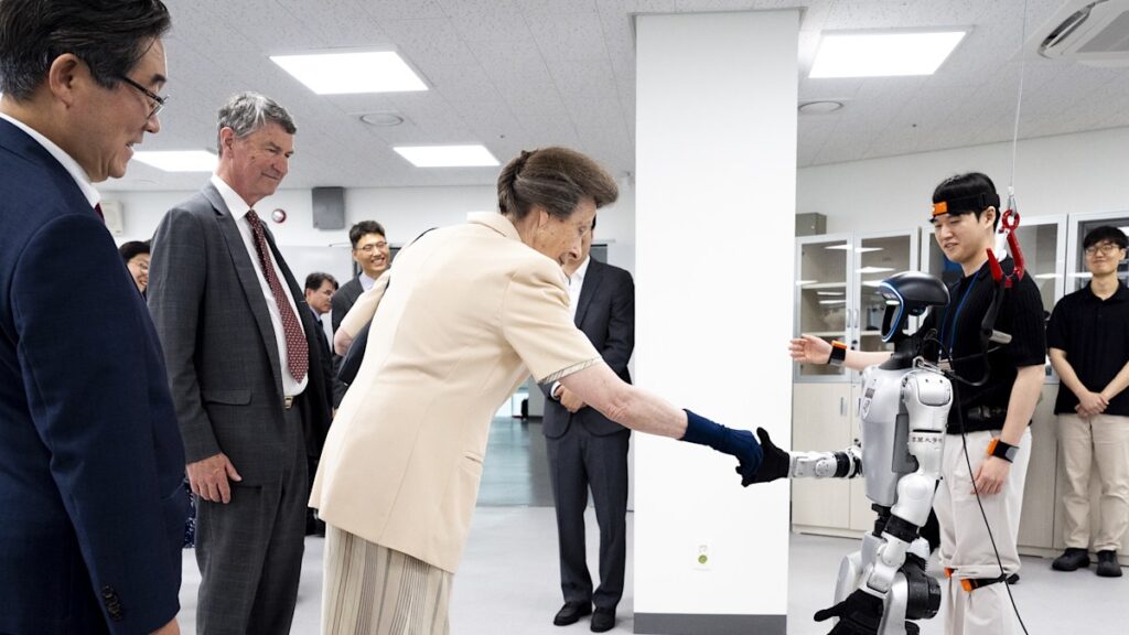 Princess Anne News: Princess Royal shakes hands with robot during South Korea royal tour Horoscope icon