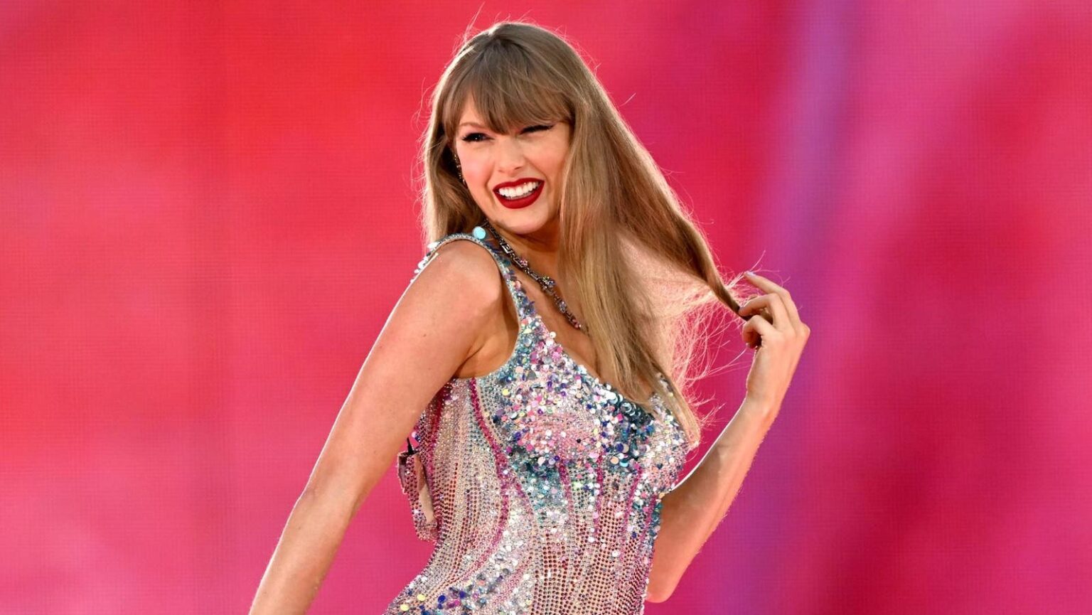 Taylor Swift Manages A Historic First On The Charts Taylor Swift Manages A Historic First On The Charts