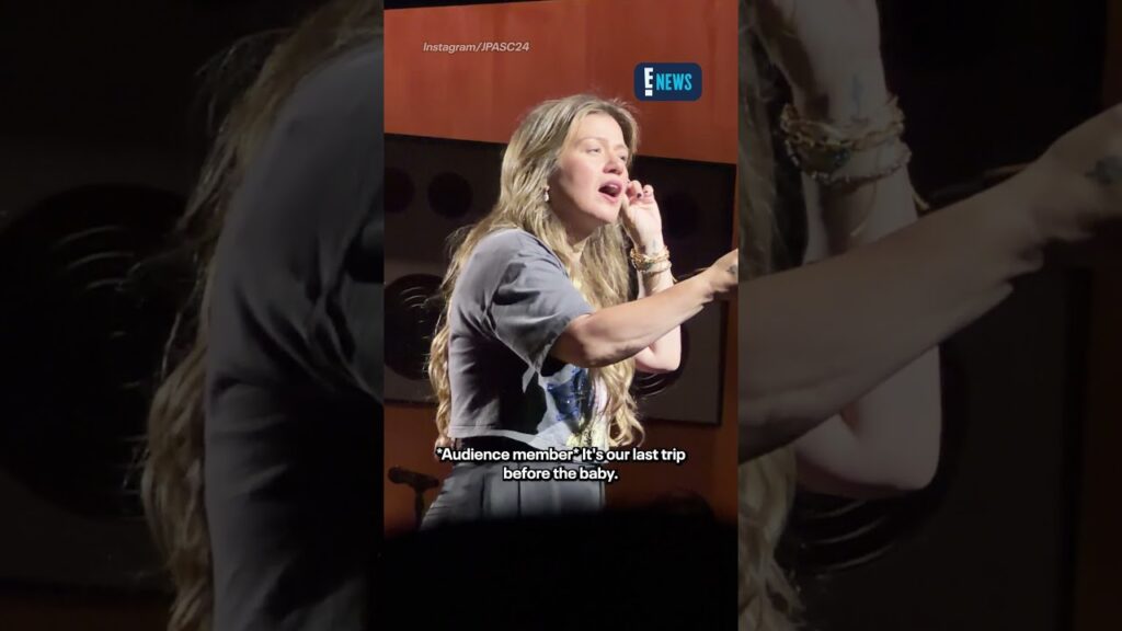 Kelly Clarkson reacts to a fans babymoon during her residency at Caesar’s Palace in Las Vegas. Kelly Clarkson reacts to a fans babymoon during her residency at Caesar’s Palace in Las Vegas.