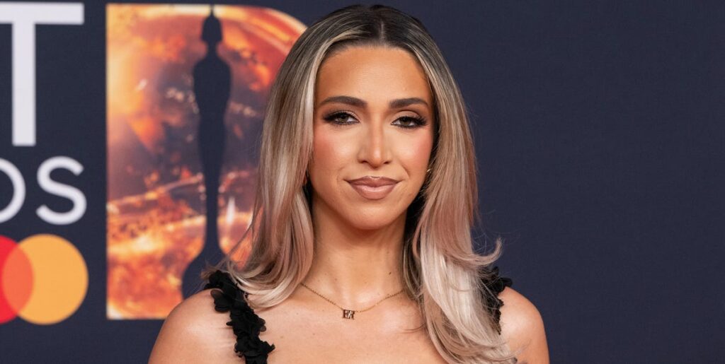 ‘Like The Simple Life but in Scotland’: GK Barry names Paris Hilton as dream Celeb Traitors alliance 'Like The Simple Life but in Scotland': GK Barry names Paris Hilton as dream Celeb Traitors alliance