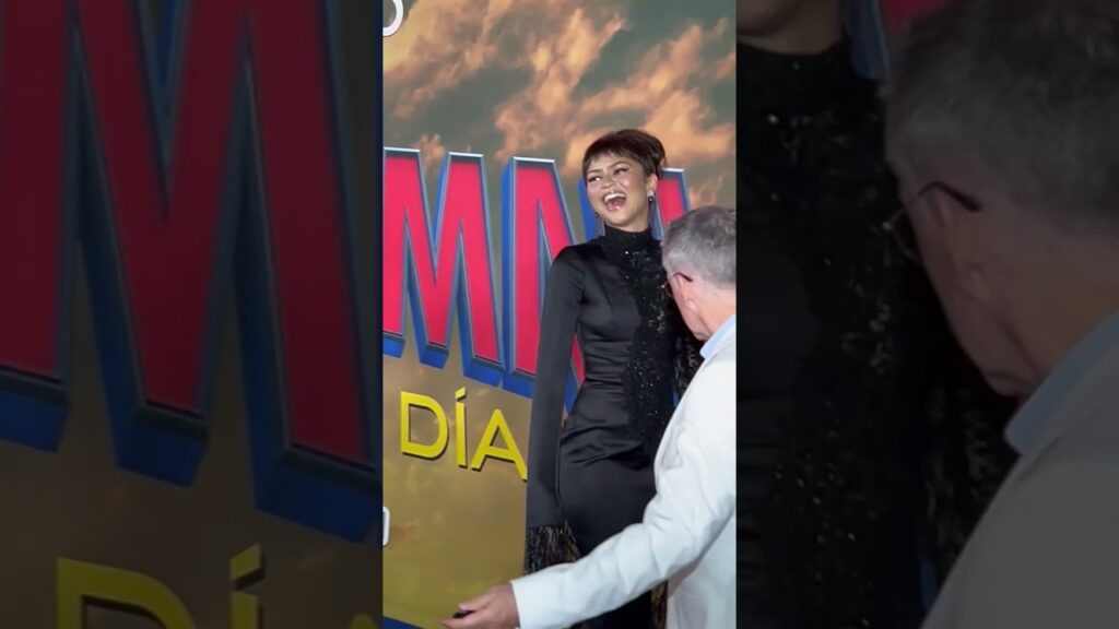 Zendaya replies "too late" to fan's marriage proposal 😂 #shorts