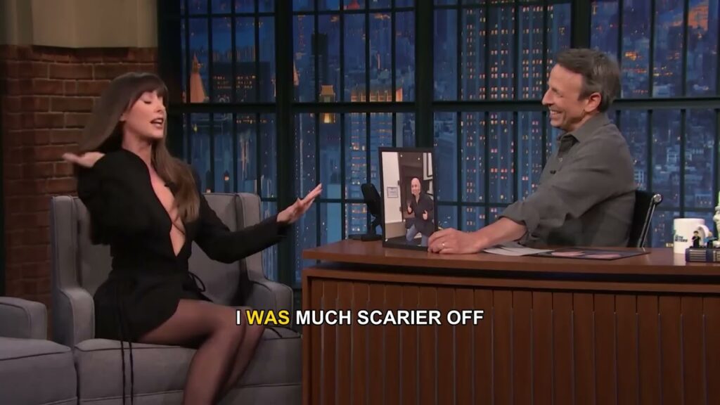 Alison Brie Became Larry David on Set 😂 #latenightwithsethmeyers #alisonbrie #larrydavid