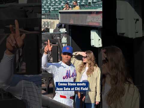 Emma Stone met Juan Soto & Andy Green before the game. Stone is filming "The Catch" at Citi Field 🎥⚾