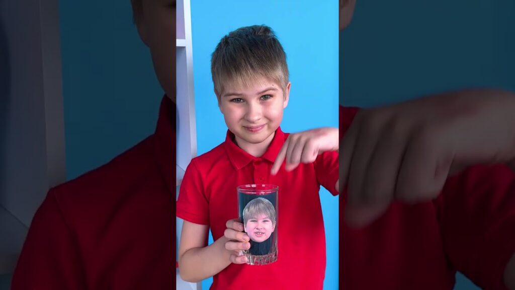 🥤❤️ He Had the Smartest Idea for Sharing! #shorts #kindness 🥤❤️ He Had the Smartest Idea for Sharing! #shorts #kindness