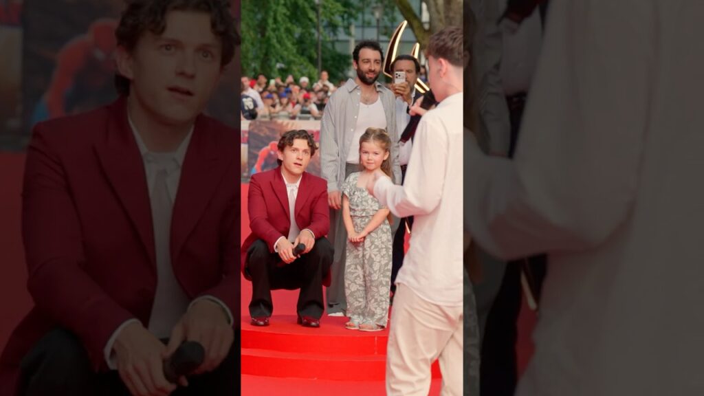 Surprising Tom Holland and Zendaya with Titanium Flashhmob at #SpiderManBrandNewDay fan event!