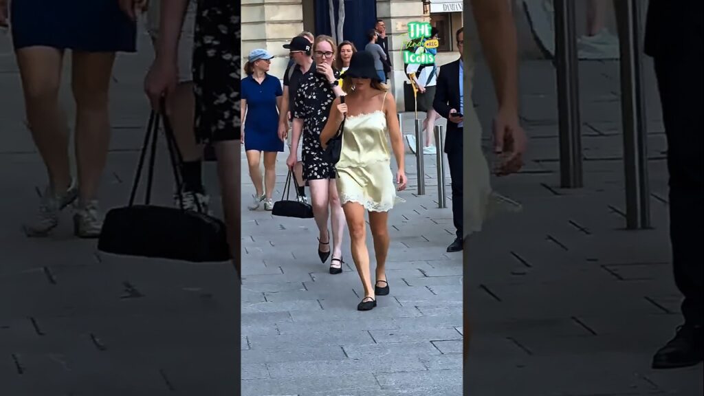 Margot Robbie Almost Falls While Walking With Family in Paris 😲 #margotrobbie