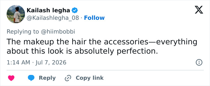 A social media user's comment praising Zendaya's latest look, mentioning makeup, hair, and accessories.