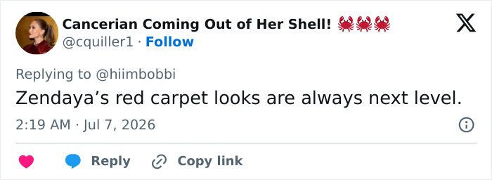 Screenshot of a tweet from @cquiller1 discussing Zendaya's red carpet looks being next level.