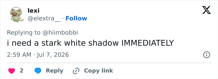 A tweet by lexi about Zendaya's look, specifically wanting a stark white shadow after seeing the detail.