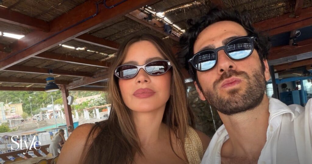 Meet Sofia Vergara’s boyfriend Douglas Chabbott, the jewellery VP with A-list friends Meet Sofia Vergara’s boyfriend Douglas Chabbott, the jewellery VP with A-list friends