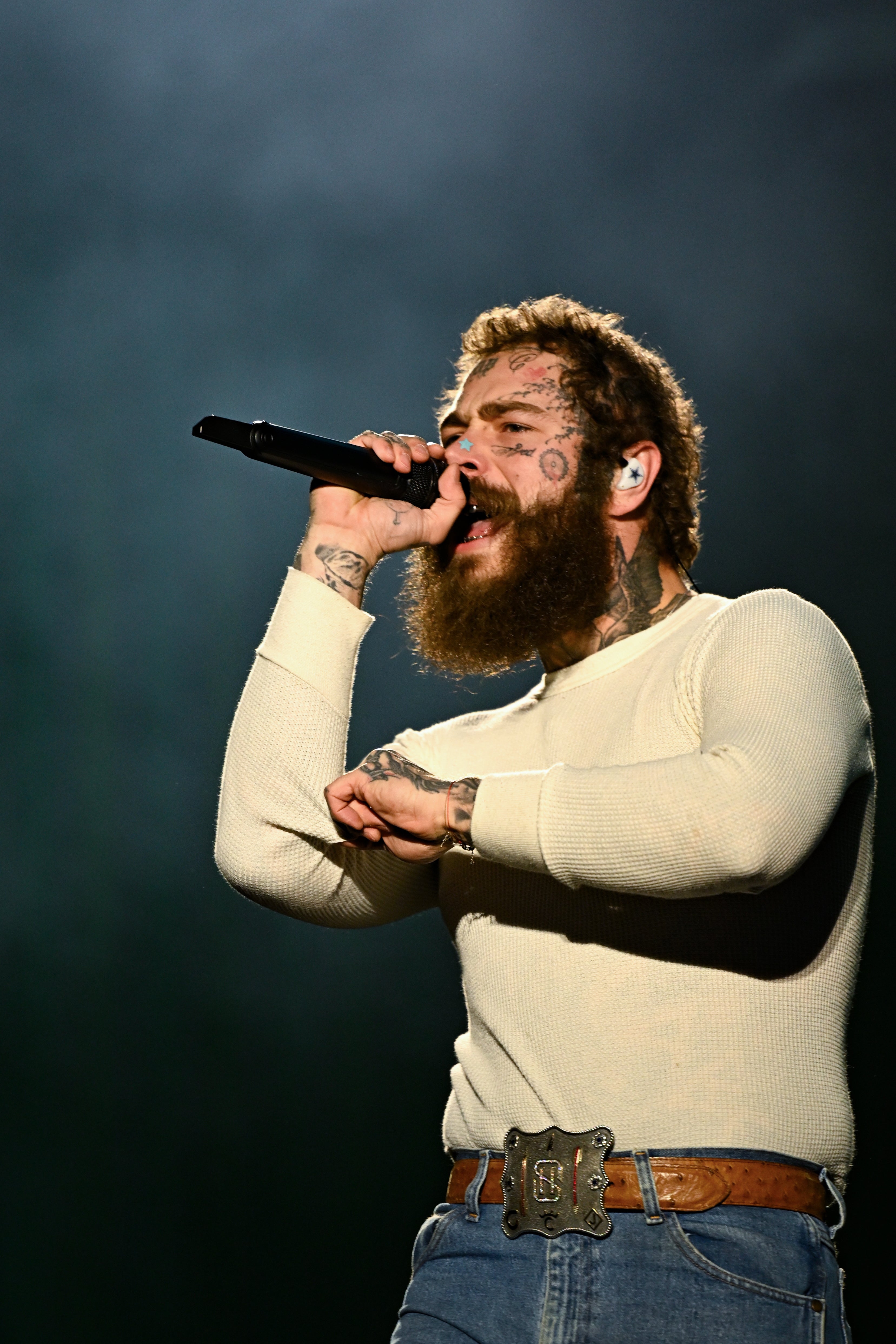 Post Malone will headline the closing ceremony ahead of the World Cup final