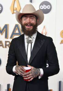 Post Malone at arrivals, The 57th Annual CMA Awards, Bridgestone Arena, Nashville, TN, United States, November 8, 2023. (Photo by: Derek Storm/Everett Collection)