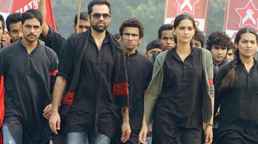 A scene from Raanjhanaa