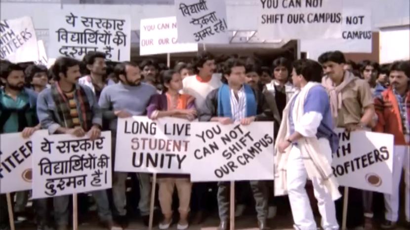 A scene from Main Azad Hoon