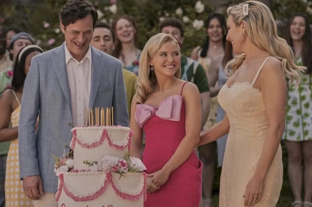 HERE IN HOLLYWOOD: The cast of Legally Blonde prequel 'Elle' gets honest about their awkward teen years – ABS-CBN HERE IN HOLLYWOOD: The cast of Legally Blonde prequel 'Elle' gets honest about their awkward teen years - ABS-CBN