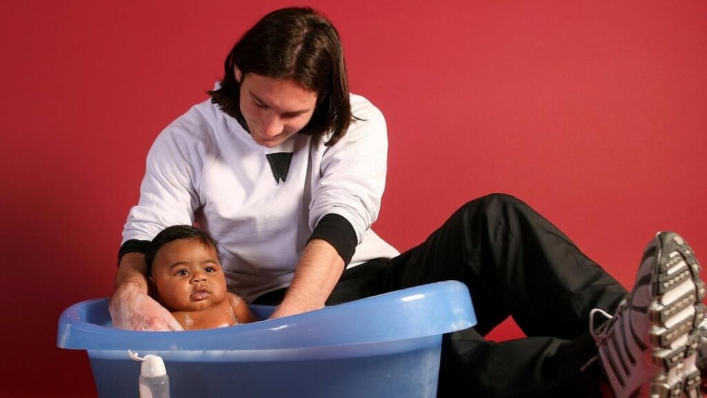 A 20-year old Lionel Messi bathing a 5-month old Lamine Yamal in 2007. 19 years later, they’re both semifinalists at the World Cup 2026.