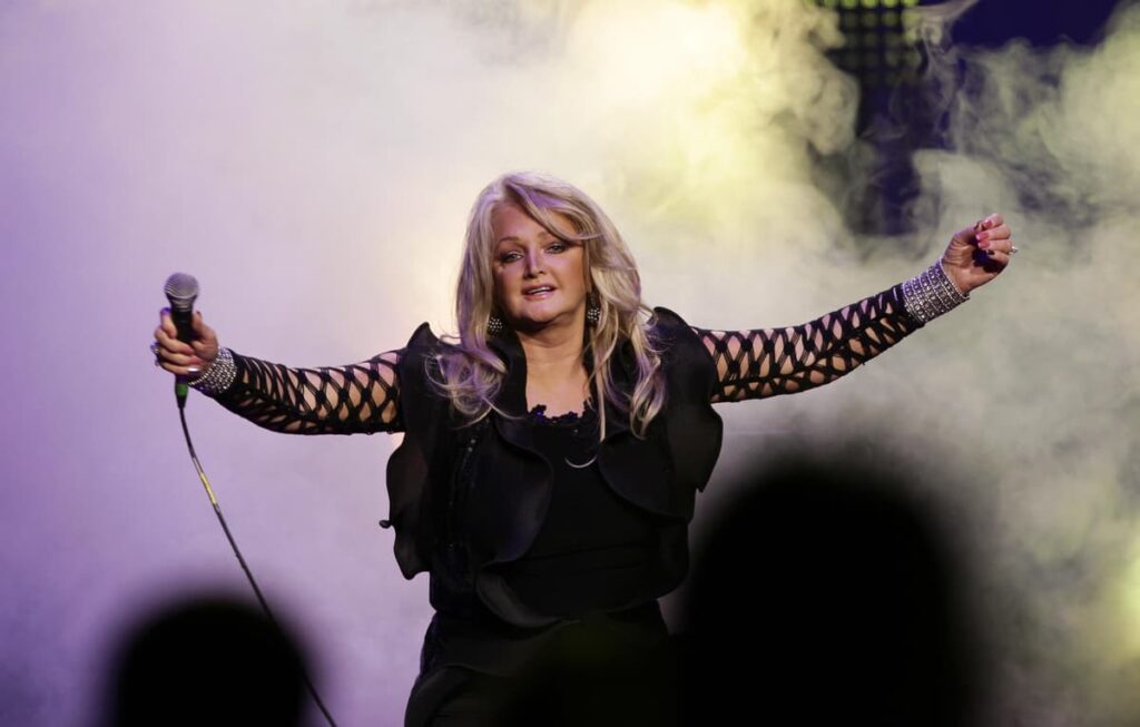 Bonnie Tyler's final wish revealed as funeral details announced – London Evening Standard Bonnie Tyler's final wish revealed as funeral details announced - London Evening Standard