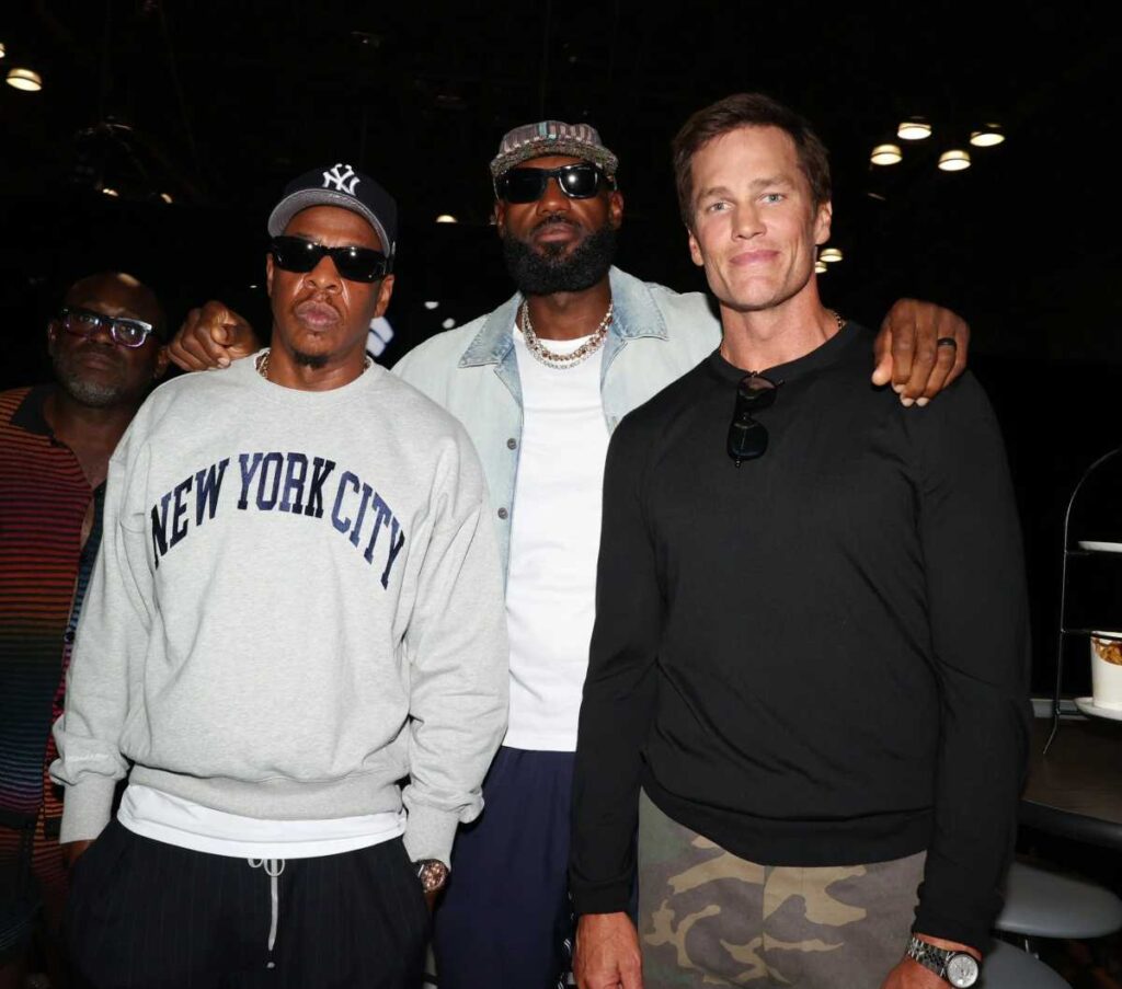 A-List celebrities show up for 40/40 Club at Fanatics Fest