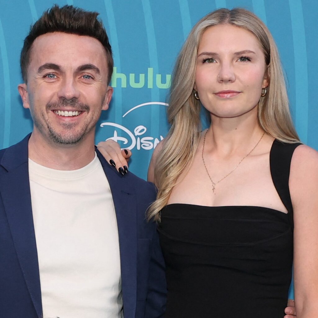 Frankie Muniz, Wife Paige Price Break Up, Divorce After 6 Years of Marriage Frankie Muniz, Wife Paige Price Break Up, Divorce After 6 Years of Marriage