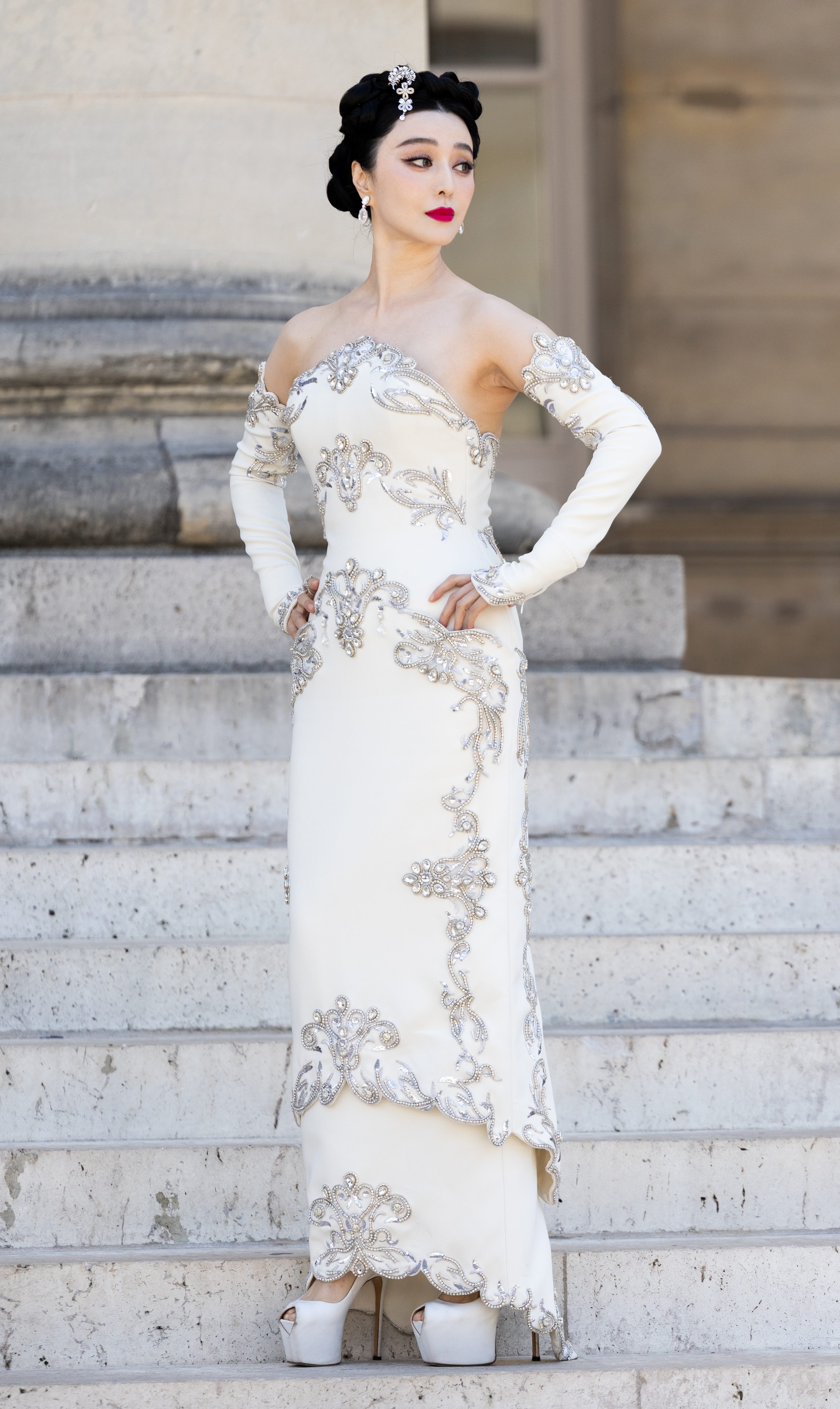 Celebrity Sightings - Paris Fashion Week - Haute Couture Spring/Summer 2026/2027 - Day One