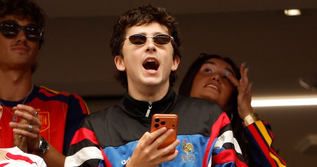 Timothée Chalamet Starstruck by Dallas Cowboys Cheerleaders Timothée Chalamet Starstruck by Dallas Cowboys Cheerleaders