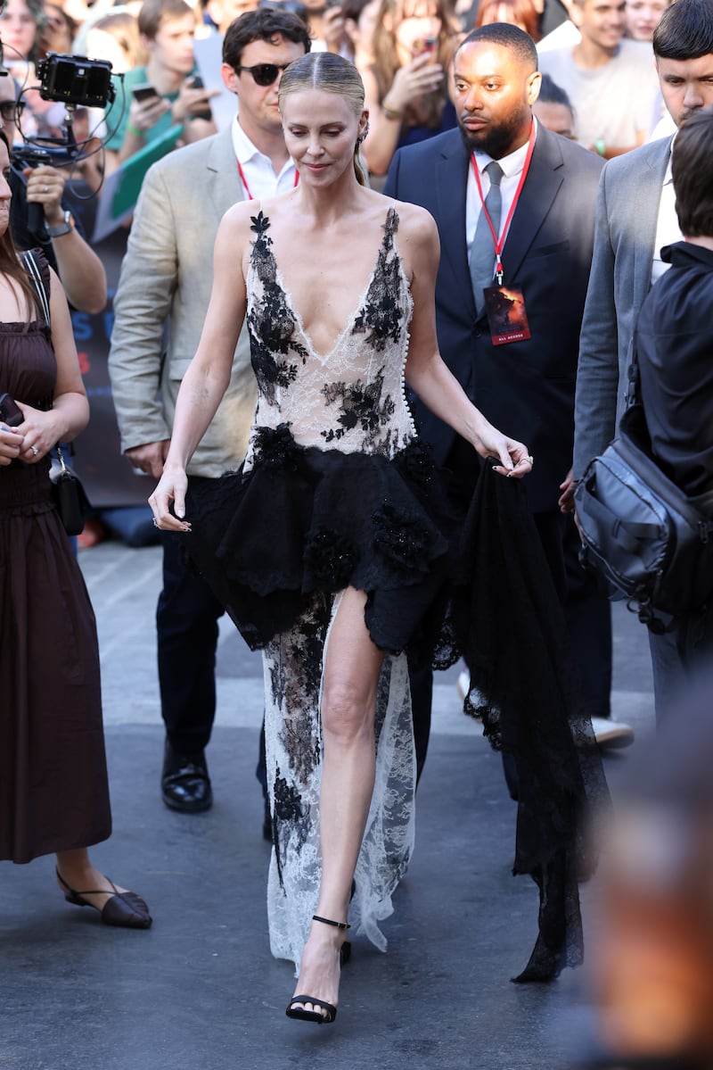 PARIS, FRANCE - JULY 08: Charlize Theron arrives at The Odyssey Premiere in Paris, France. (Photo by Neil Mockford/GC Images)