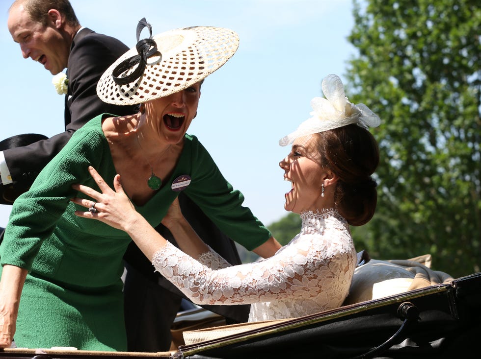 hrh sophie, the countess of wessex loses her balance and falls on to hrh catherine, the duchess of cambridge as the carriages pull away ahead of day 1 of royal ascot 2017© jason dawsondistributed by nunnsyndication.com