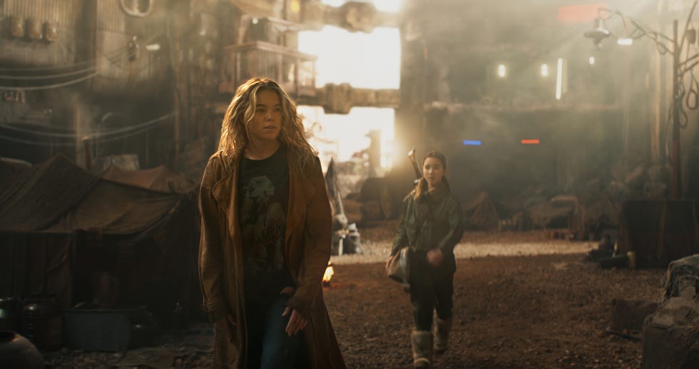 milly alcock, eve ridley, supergirl