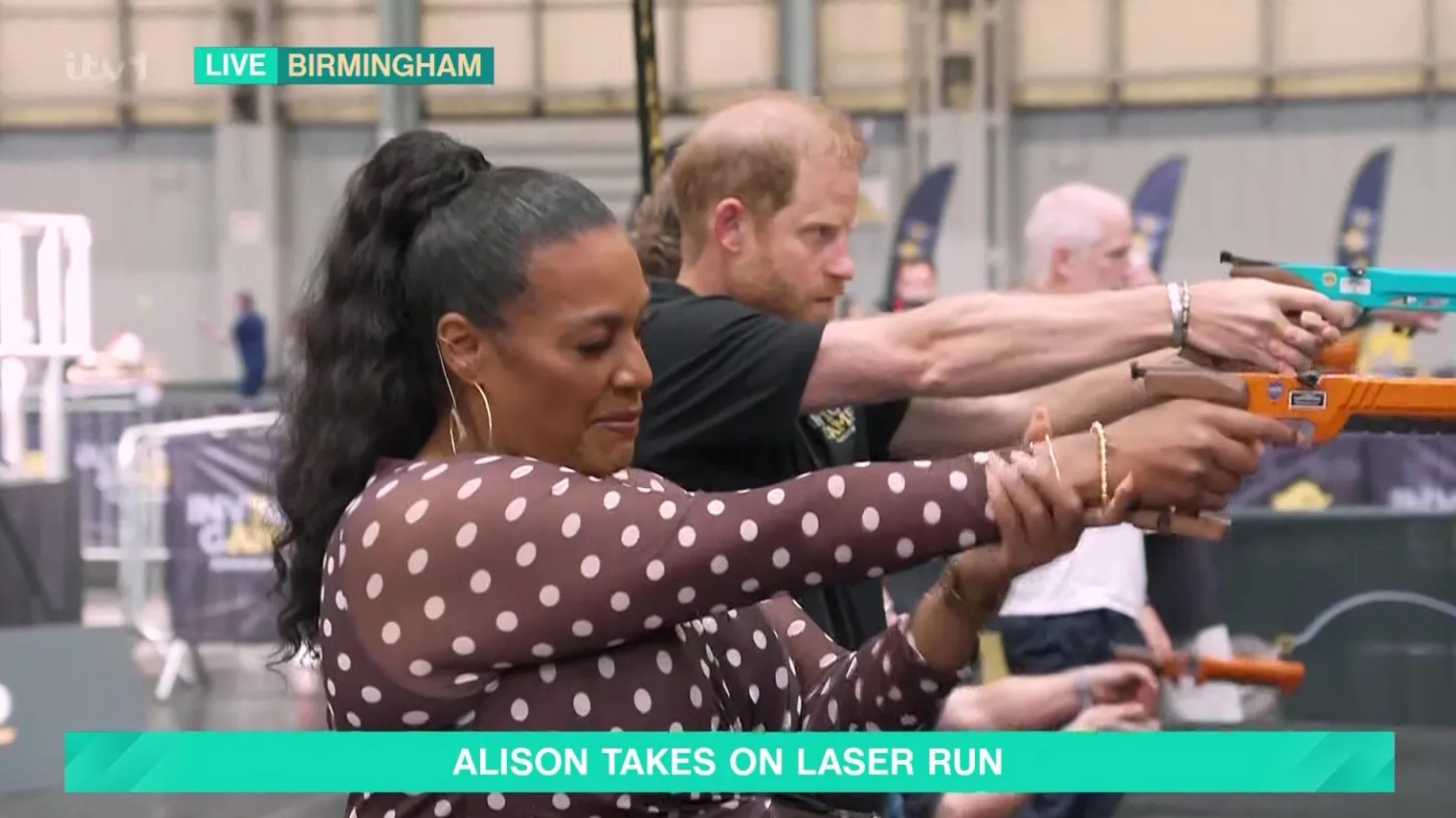 The pair tried their hand at laser tag (ITV)