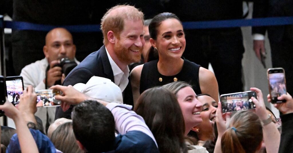 Royal Family LIVE: Harry and Meghan face ‘test’ as 4-word barb issued | Royal | News Royal Family LIVE: Harry and Meghan face 'test' as 4-word barb issued | Royal | News