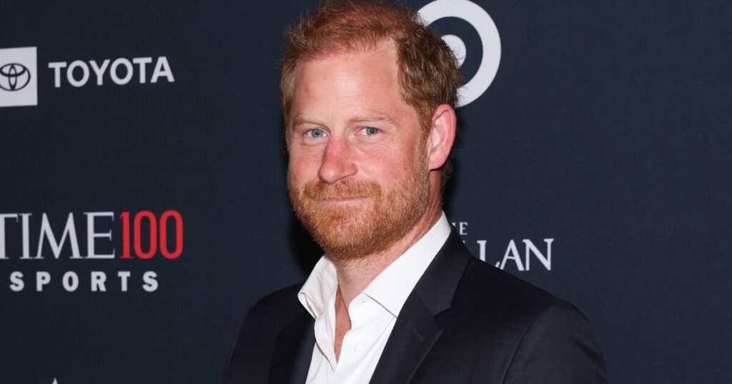 Royal Family LIVE: Harry shares King health update following UK return | Royal | News Royal Family LIVE: Harry shares King health update following UK return | Royal | News