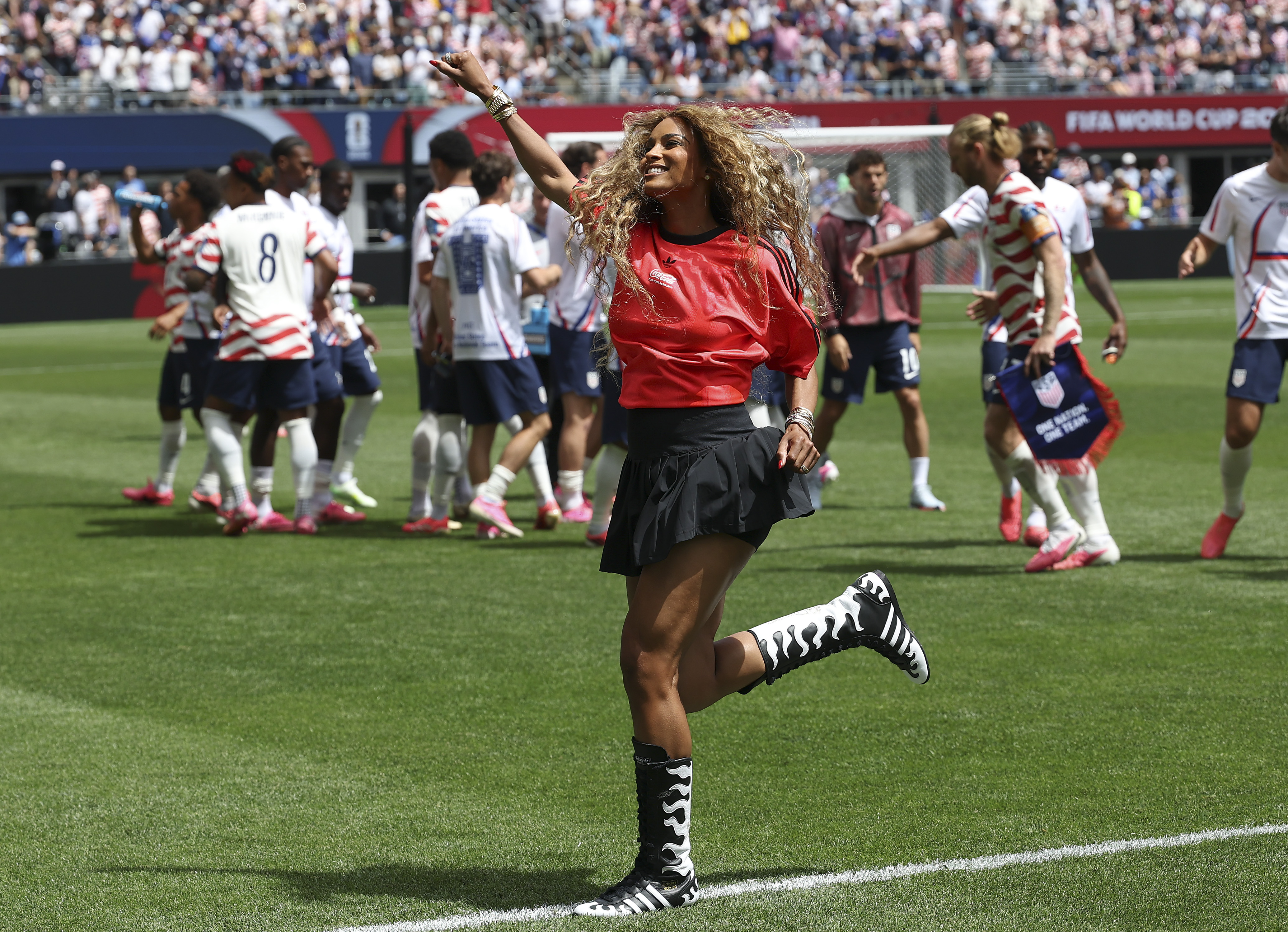 Ciara wore a tennis skirt and Nike t-shirt during the 2026 World Cup