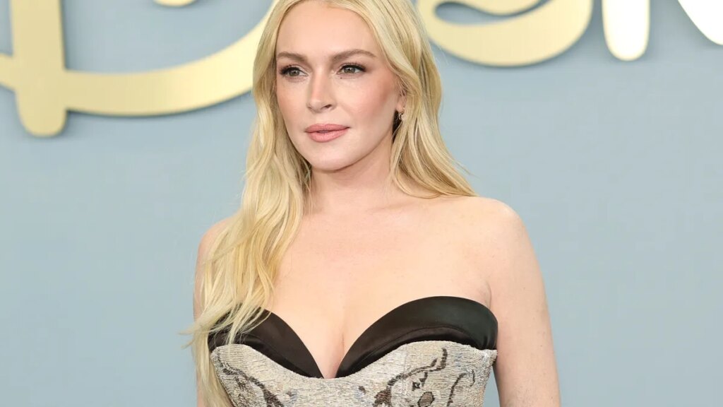 Lindsay Lohan turns 40! See the 'Mean Girls' star then and now – USA Today Lindsay Lohan turns 40! See the 'Mean Girls' star then and now - USA Today
