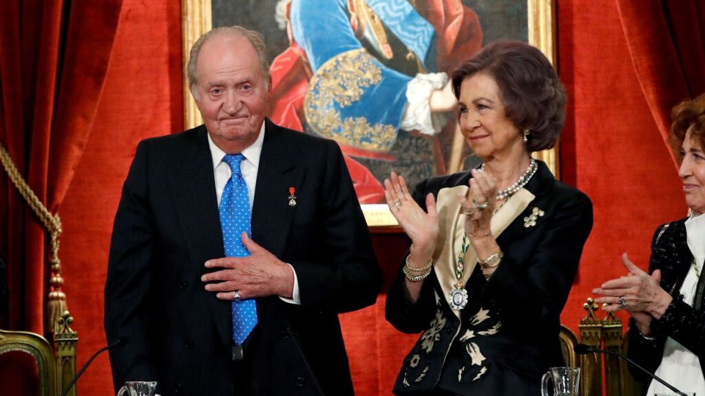 Queen Sofia of Spain reunites with her exiled husband, King Juan Carlos I, for rare joint public outing Queen Sofia of Spain reunites with her exiled husband, King Juan Carlos I, for rare joint public outing