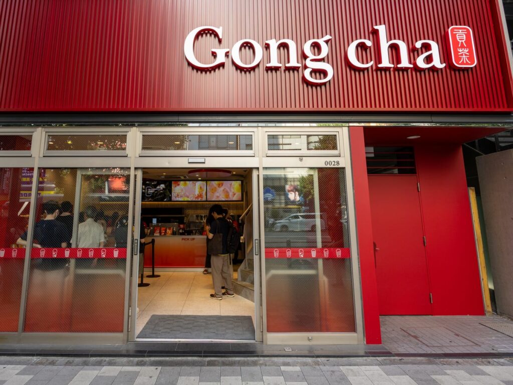 Gong cha Launches Harry Potter Drinks & Merch As Part Of Limited-Edition Hogwarts Collection Gong cha Launches Harry Potter Drinks & Merch As Part Of Limited-Edition Hogwarts Collection