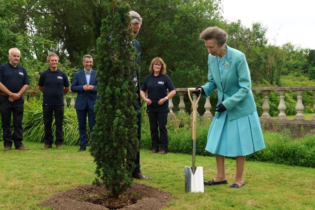 Princess Anne looked pretty in blue at the Castle Archdale Museum