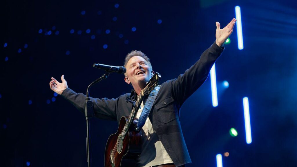Grammy-winning singer Chris Tomlin's surprise Freedom 250 concert met with near-empty crowd