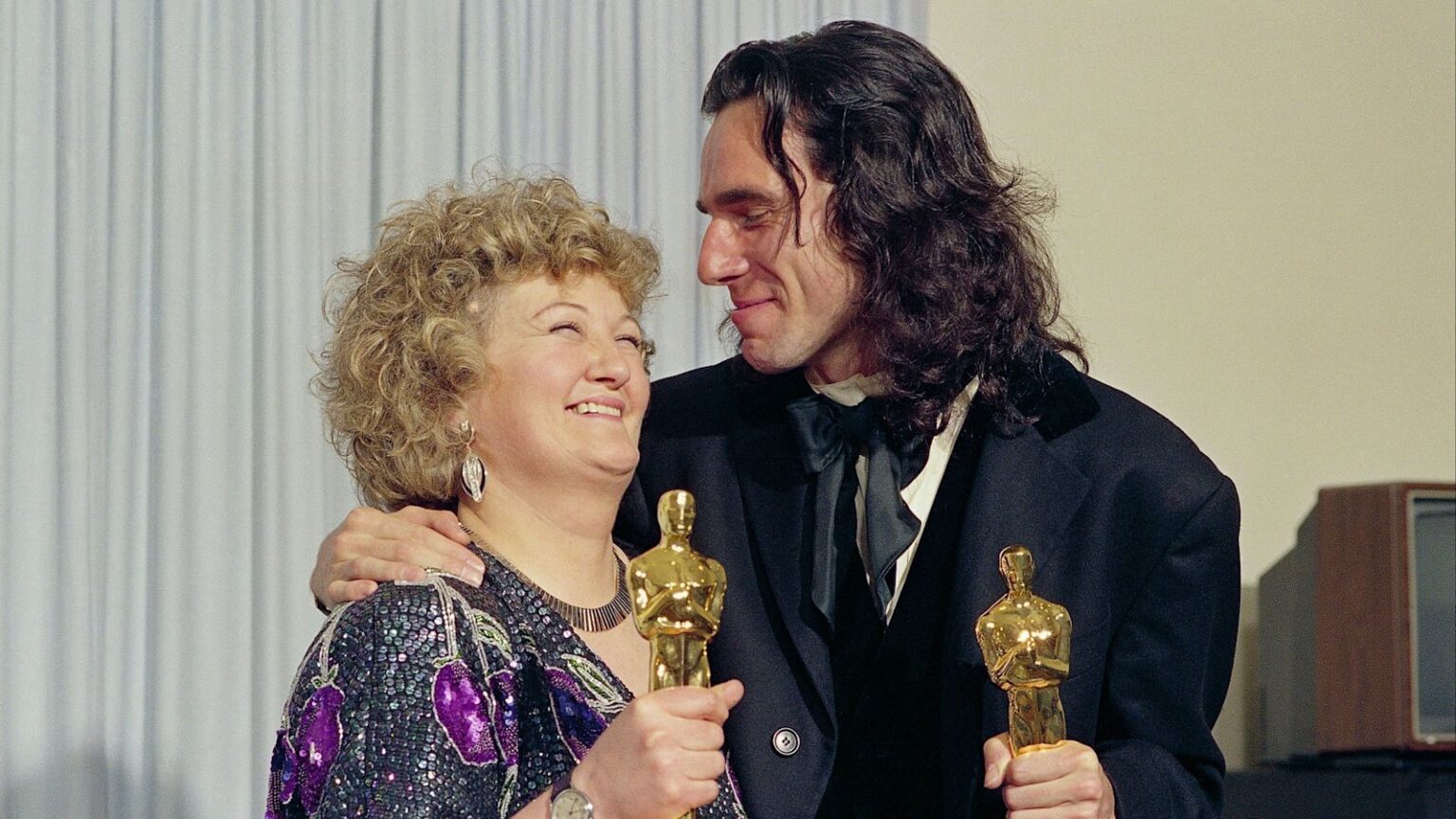Brenda Fricker, Oscar-winning actress known for Home Alone 2 and My Left Foot, dies aged 81