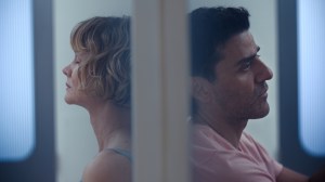 Carey Mulligan and Oscar Isaac in 'Beef'