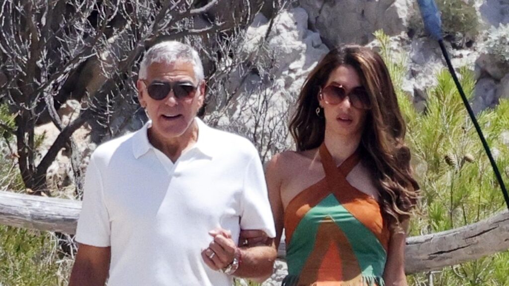 Amal Clooney Approves of Suede for Summer—As Long As It’s Vintage Mugler Amal Clooney Approves of Suede for Summer—As Long As It’s Vintage Mugler
