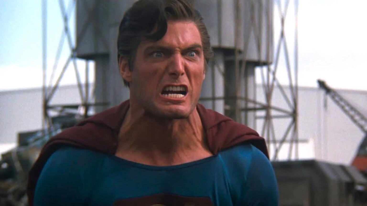 Christopher Reeve’s Screen-Worn Evil Superman Suit From SUPERMAN III Is Up for Auction — GeekTyrant Christopher Reeve’s Screen-Worn Evil Superman Suit From SUPERMAN III Is Up for Auction — GeekTyrant
