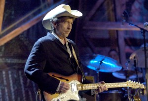 Bob Dylan (Photo by Lester Cohen/WireImage for NBC Universal Photo Department)