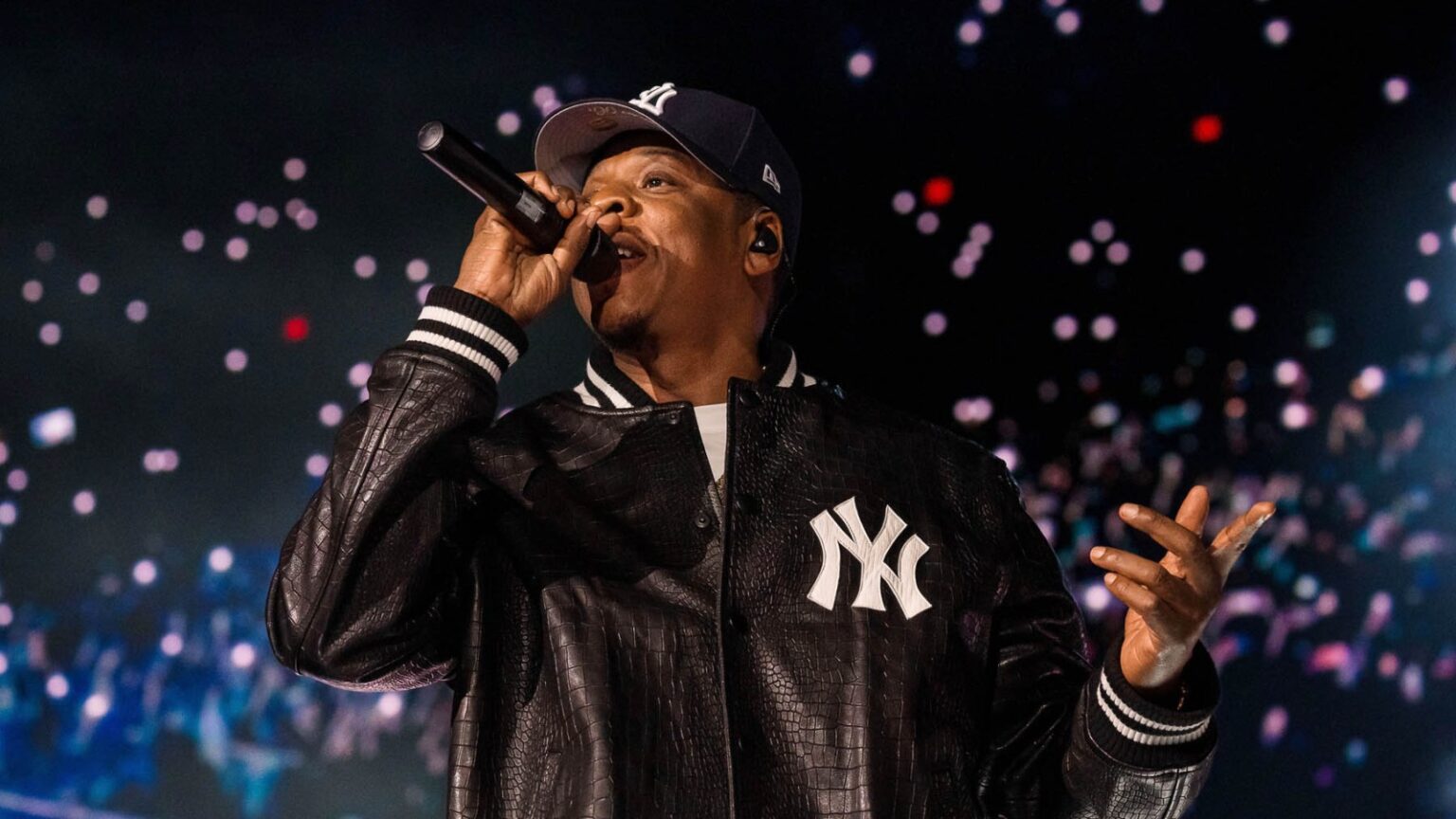 Jay-Z Performs ‘Reasonable Doubt’ at Yankee Stadium with Nas, Beyoncé Jay-Z Performs 'Reasonable Doubt' at Yankee Stadium with Nas, Beyoncé