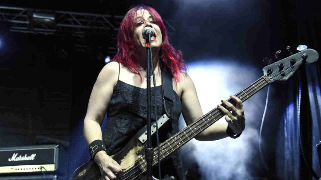 L7 bassist Jennifer Finch performing onstage in the 2000s