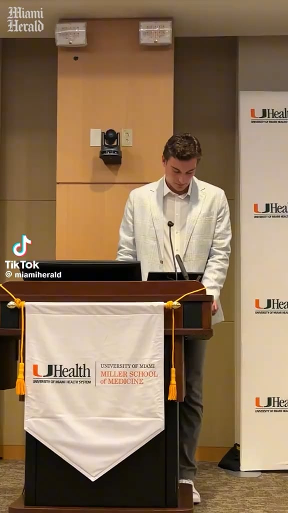 Fernando Mendoza tears up while honoring his mother by donating $500,000 to MS research “Mommy, thank you for showing me what real strength looks like. Everything l’ve accomplished starts with you.”