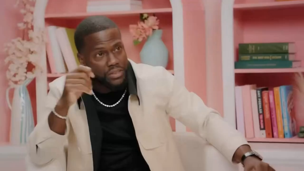 Kevin Hart gets criticized after revealing he hasn't flown commercial in over 17 years:“I don't understand why that's a bad thing. What am I doing wrong? I work during the day”